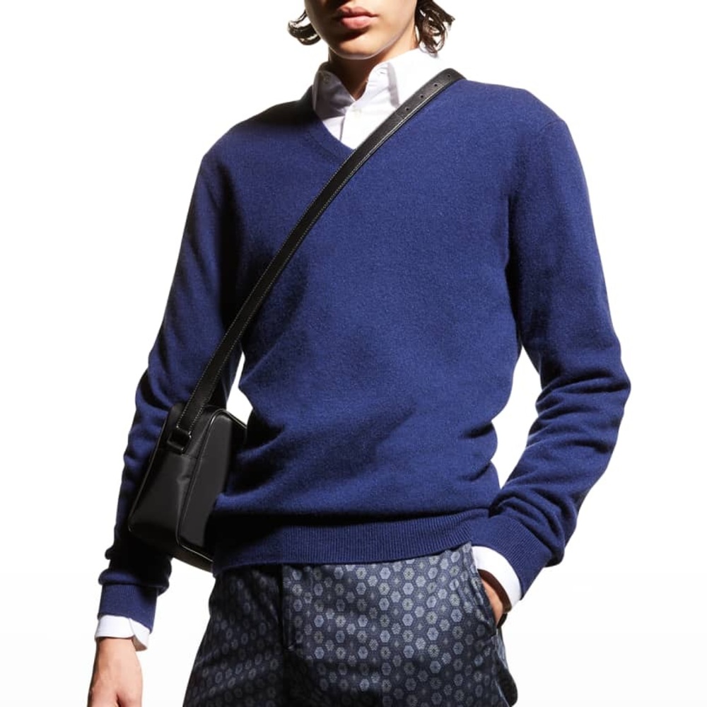 Neiman Marcus Mens vintage cashmere blue v-neck sweater